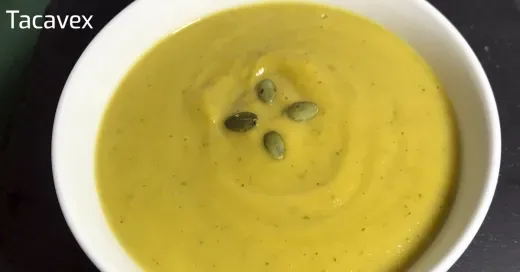 Crema de calabaza, calabacín y aguacate. (Comida/cena fácil y sana)