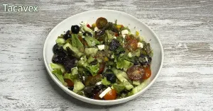 Ensalada de lentejas con verduras frescas|Saludable|Fácil de hacer.